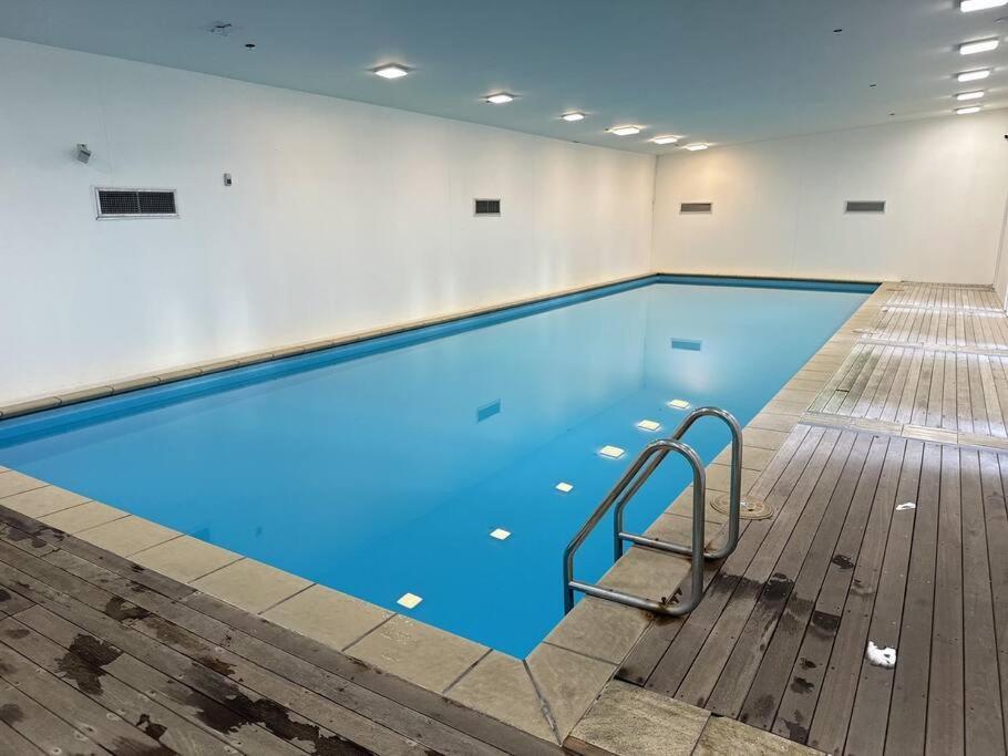 Stunning 3 Bd - 2 Bth City Apt - Pool & Carpark Όκλαντ Εξωτερικό φωτογραφία